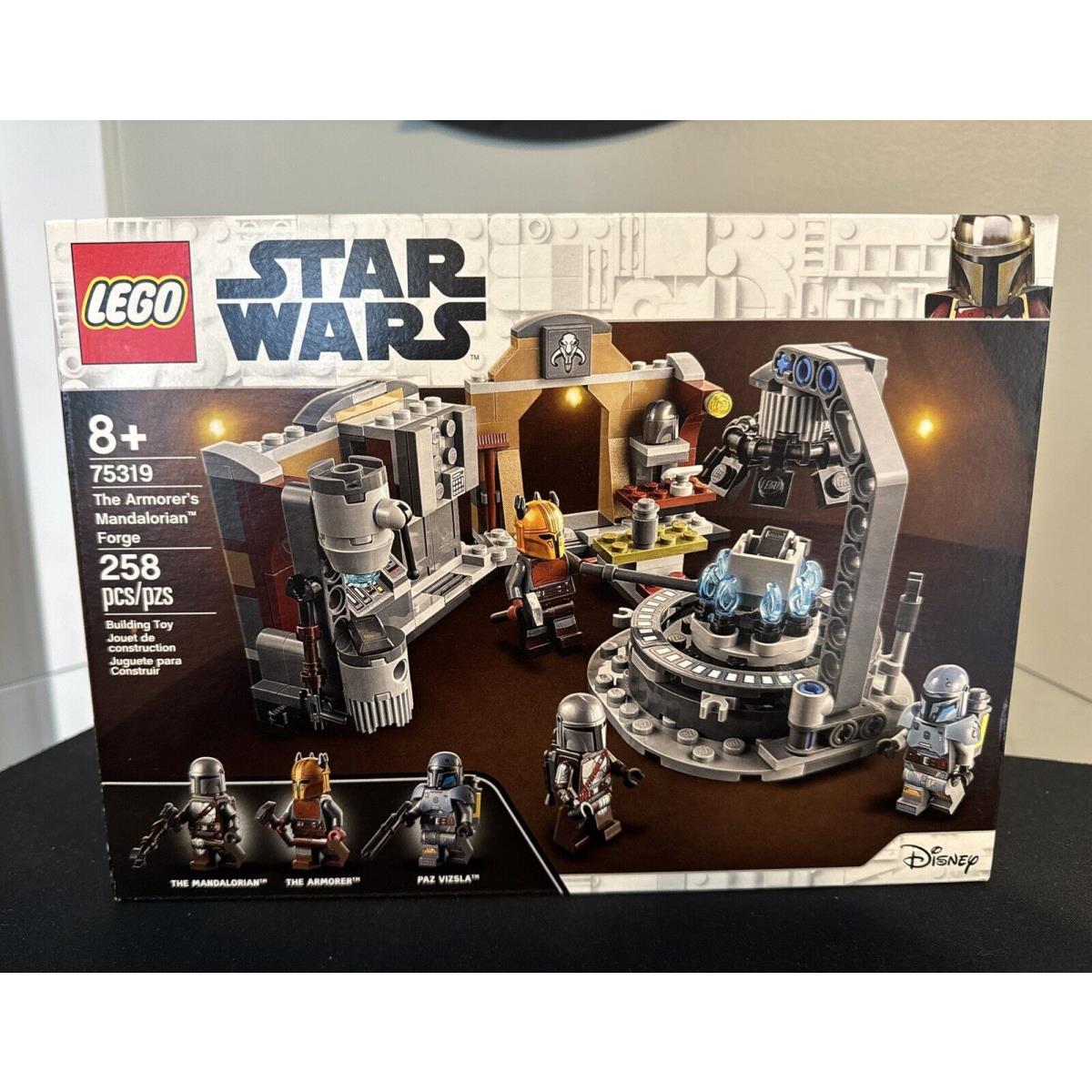 Lego Star Wars: The Armorer s Mandalorian Forge 75319 Retired