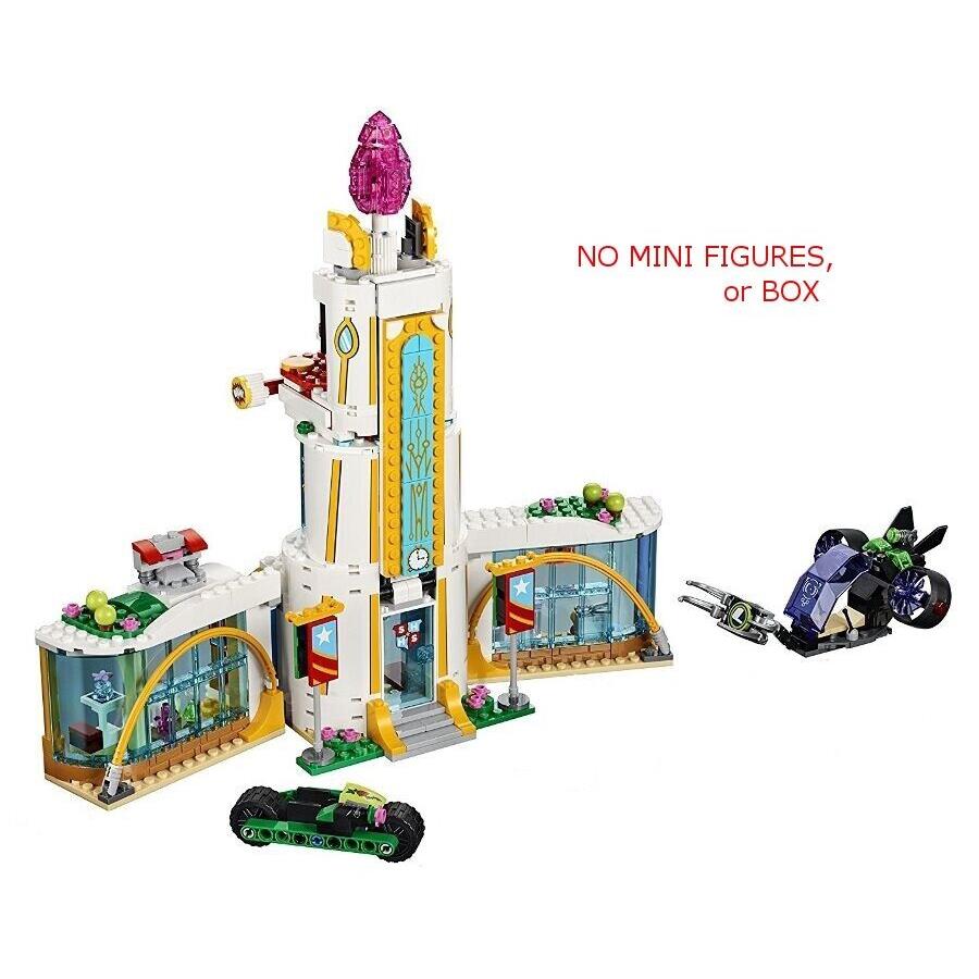 Lego 41232 DC Super Hero Girls - High Schoo - NO Mini Figs / Box D10