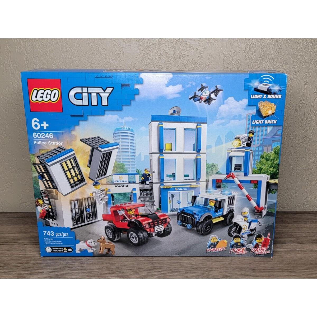 Lego City: Police Station 60246 - Retired