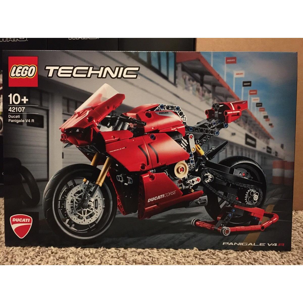 Lego Technic 42107 Ducati Panigale V4 R