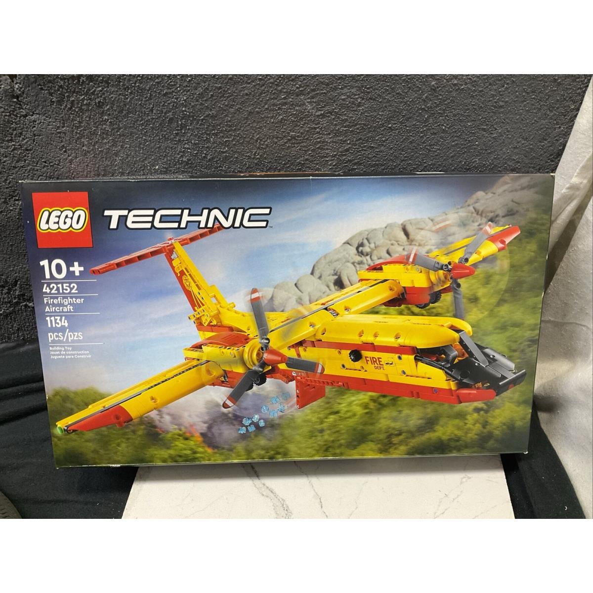 Lego Technic Firefighter Aircraft 42152 1134 Pcs