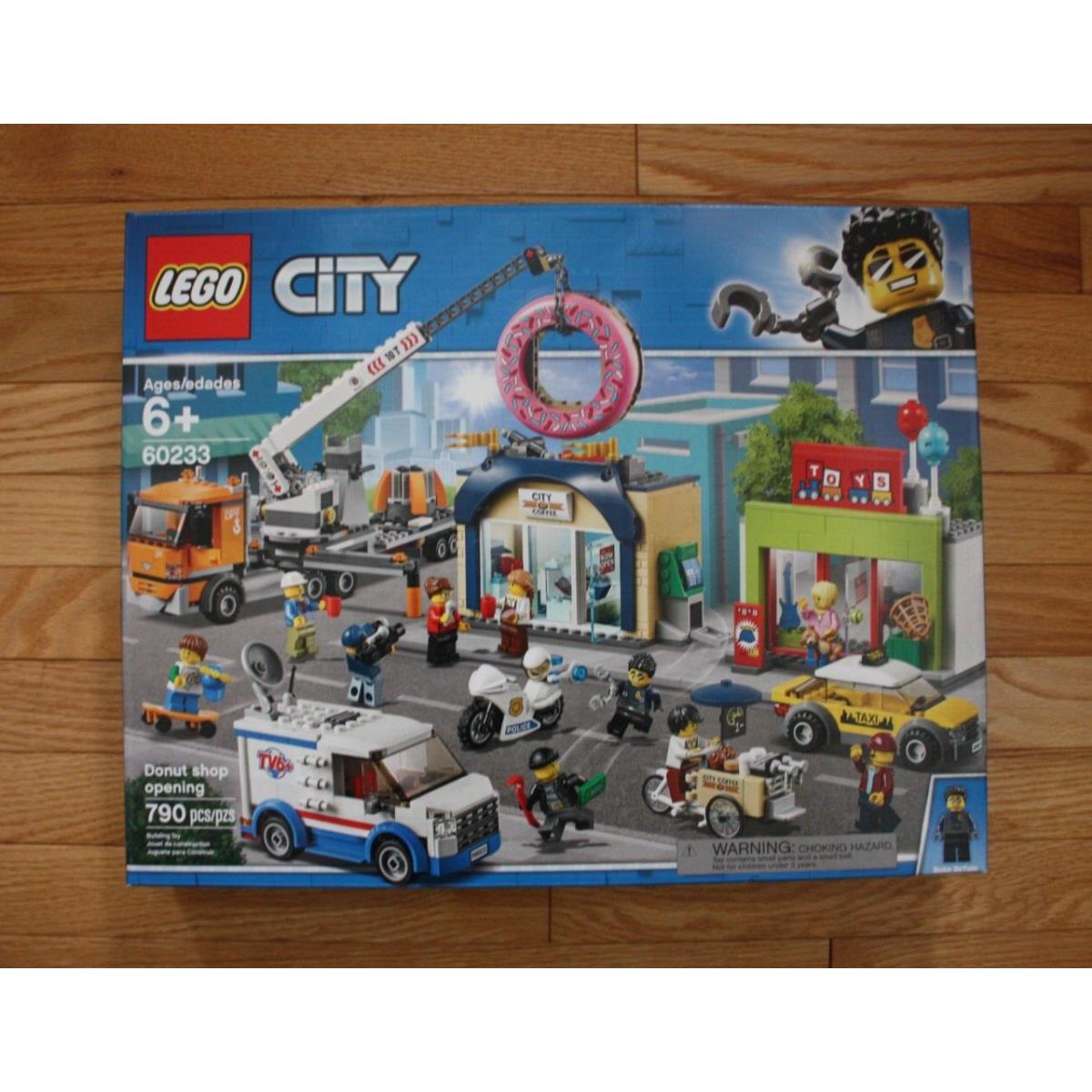 Lego City 60233 Donut Shop Opening