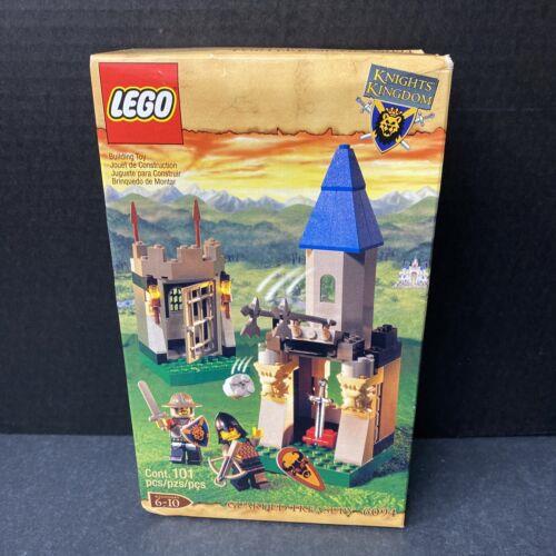 Lego Knights Kingdom Guarded Treasure 6094