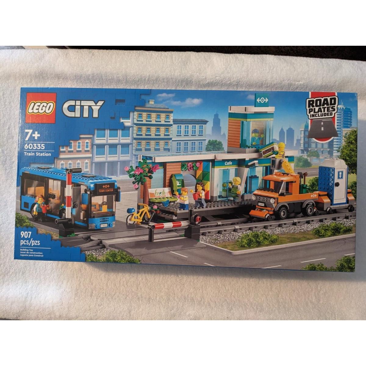 Lego 60335 City Train Station 907 Pieces