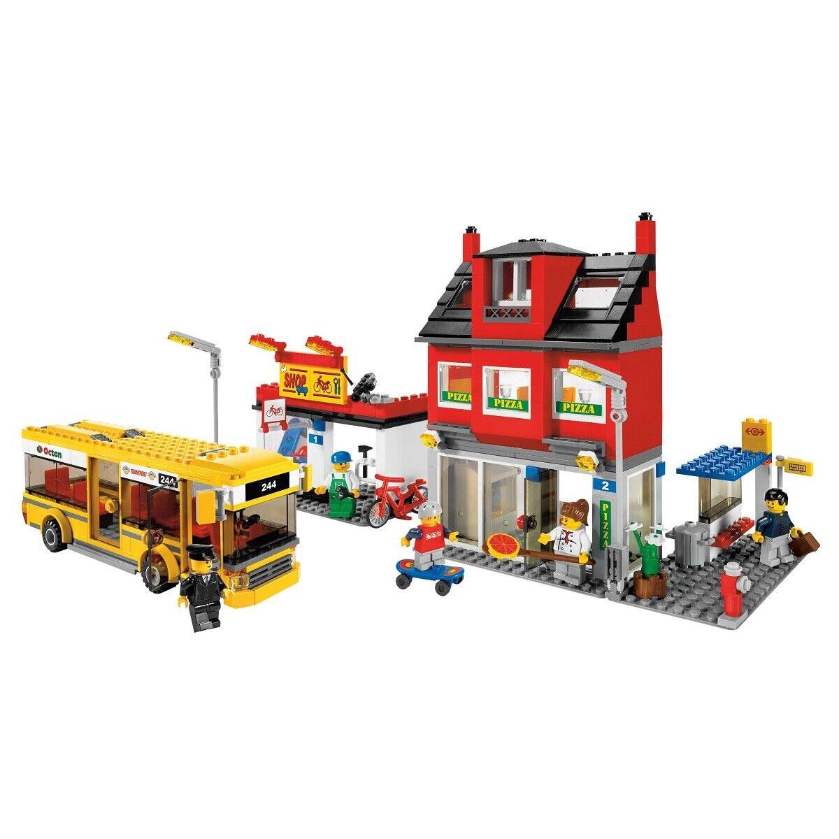 Lego City 7641 City Corner - Bus Town with 5 Minifigures