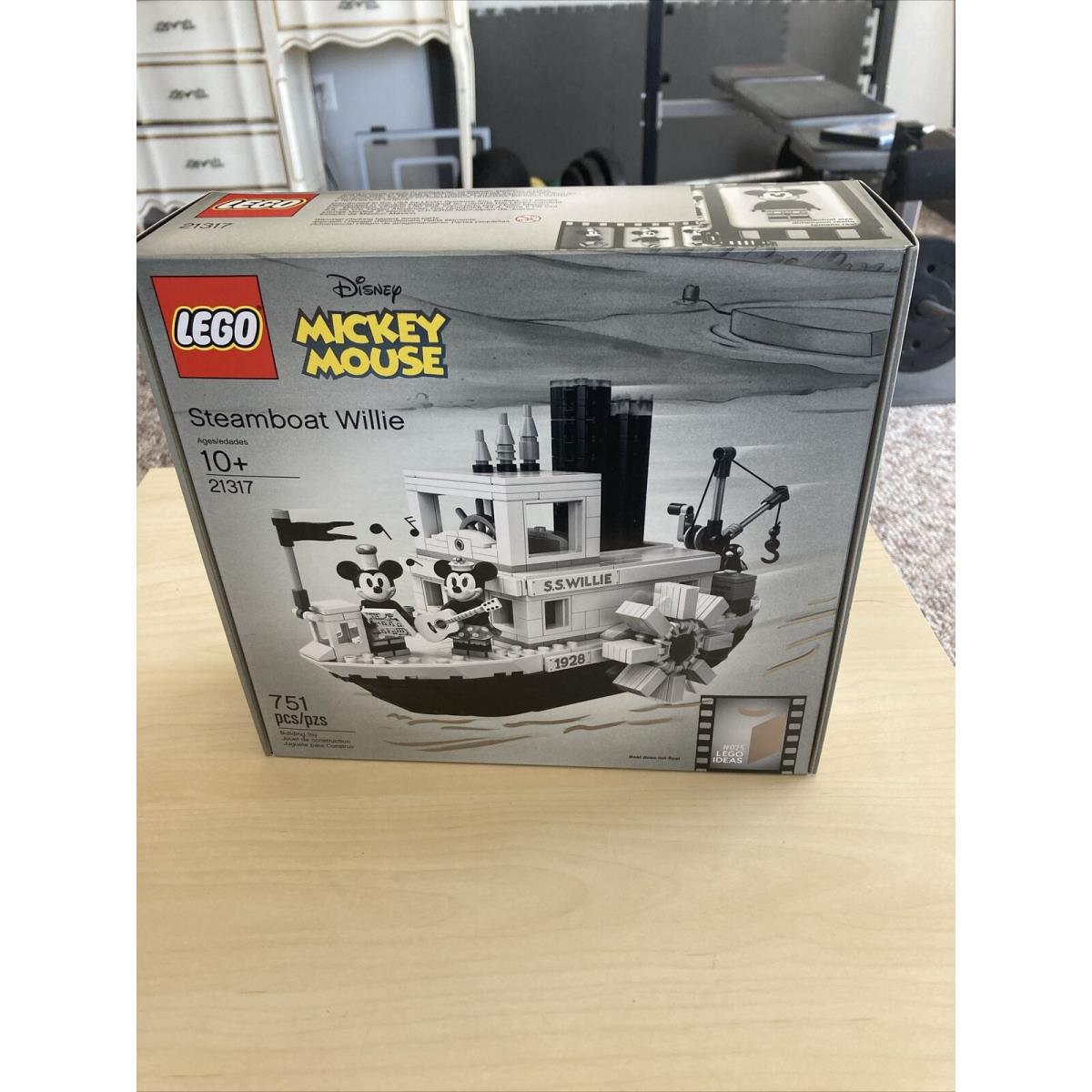 Lego 21317 Ideas Disney Steamboat Willie Building Kit Retired 751 Pcs Toy Gift