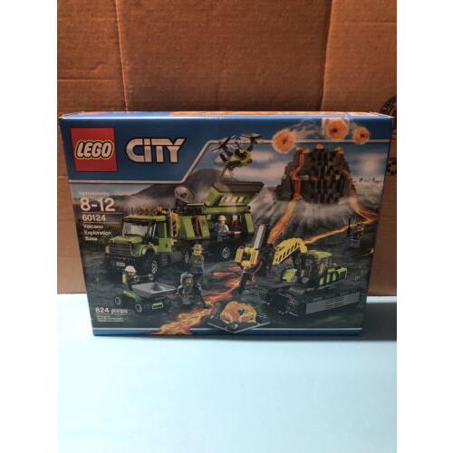 Lego 60124 City Volcano Exploration Base Hard to Find