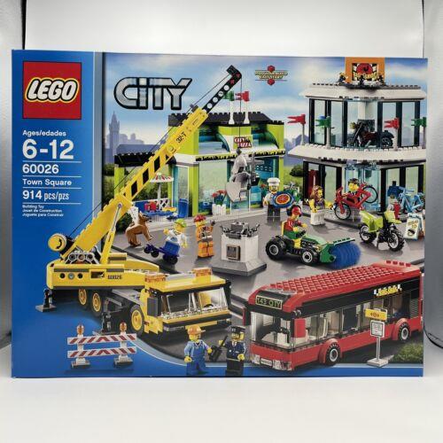 Lego City - Town Square Kit Set 60026 - - - Retired