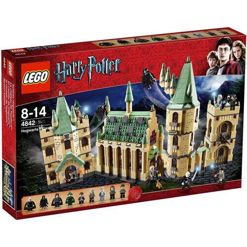 Lego Harry Potter Hogwart`s Castle 4842 Retired