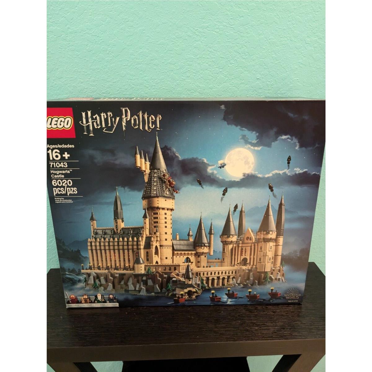 Lego Harry Potter Hogwarts Castle 71043 6020 Pieces