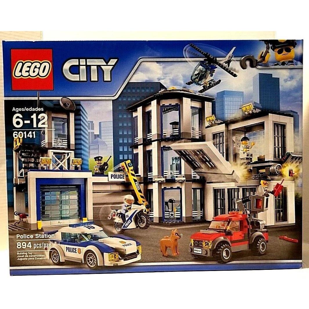 Lego City Police Station Building Toy Set 60141 Building Kit 894 Pcs Retired