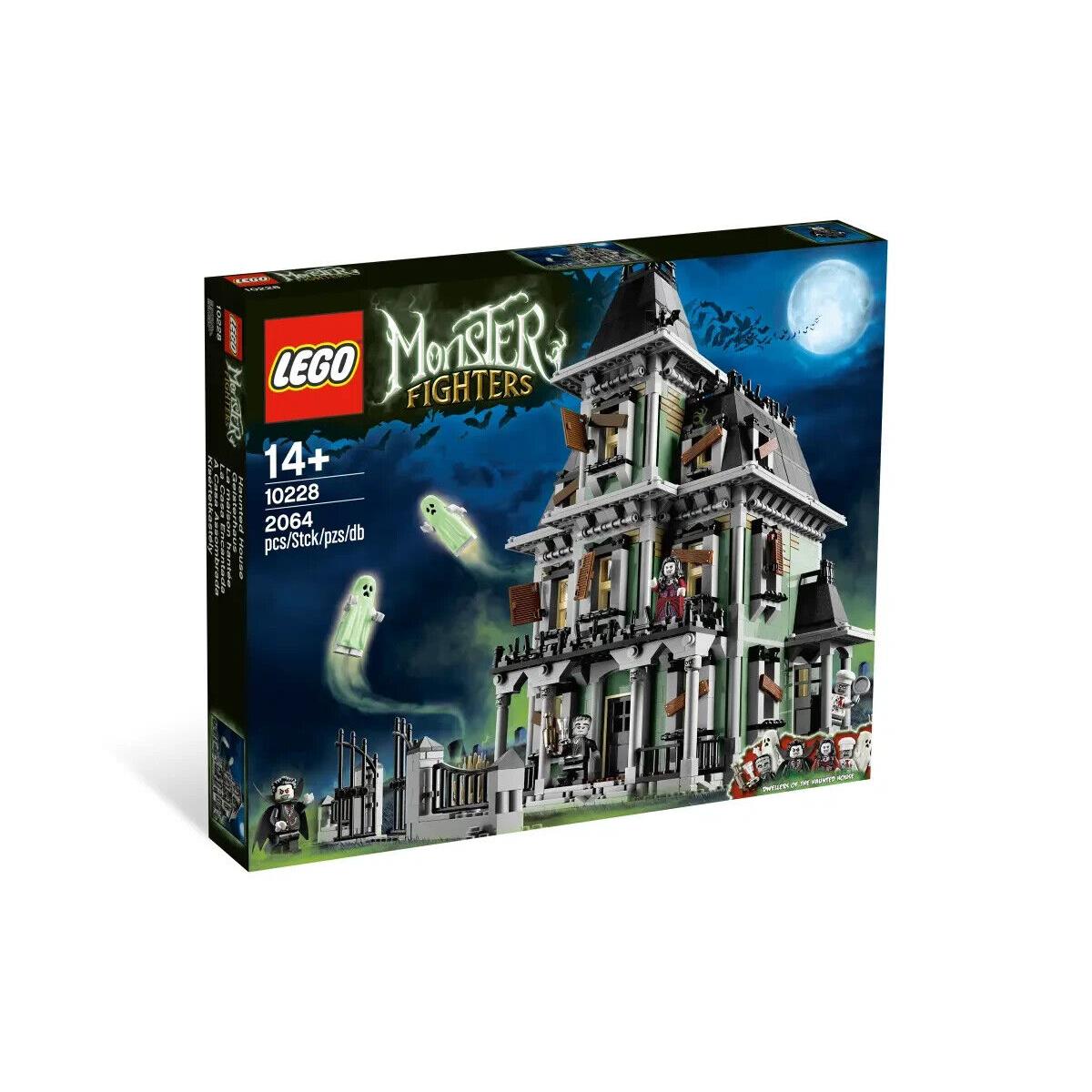 Lego Haunted House 10228 Monster Fighters Minifigure Building Set