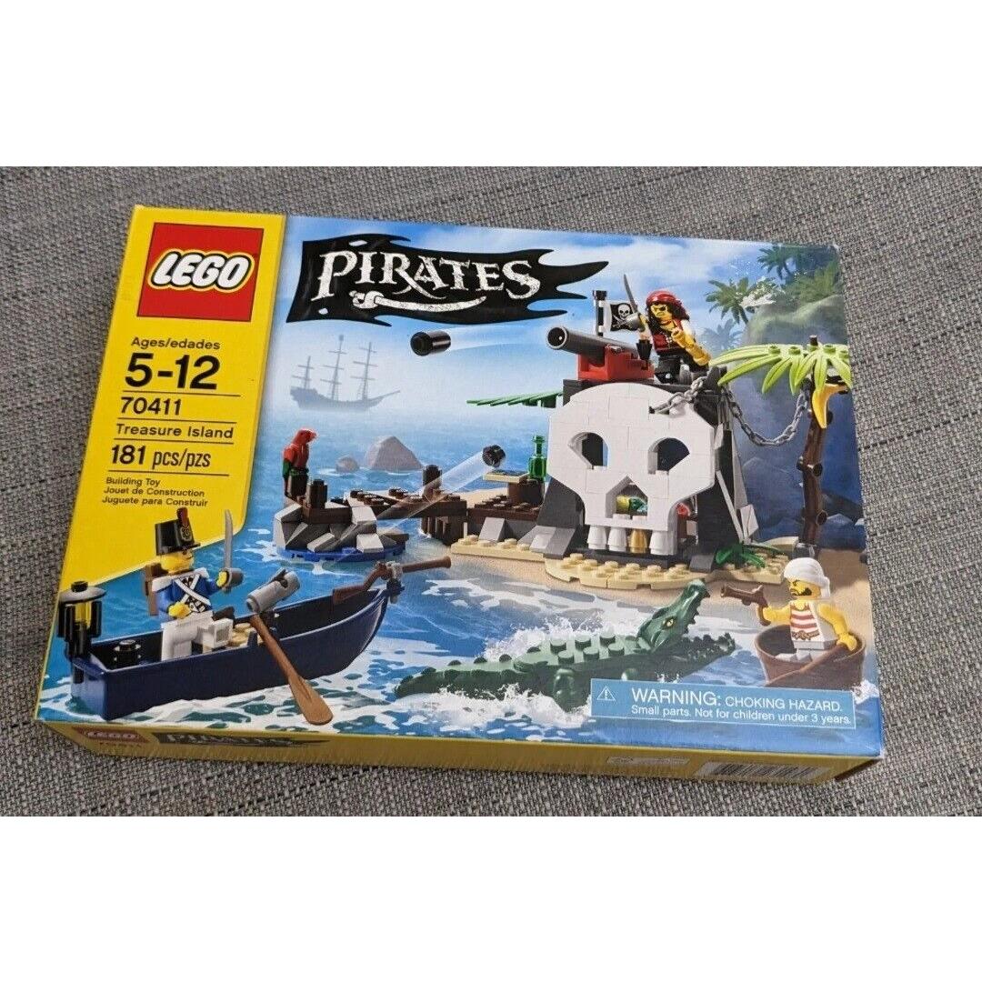 Lego 70411 Pirates Treasure Island Retired Skull Boat Alligator