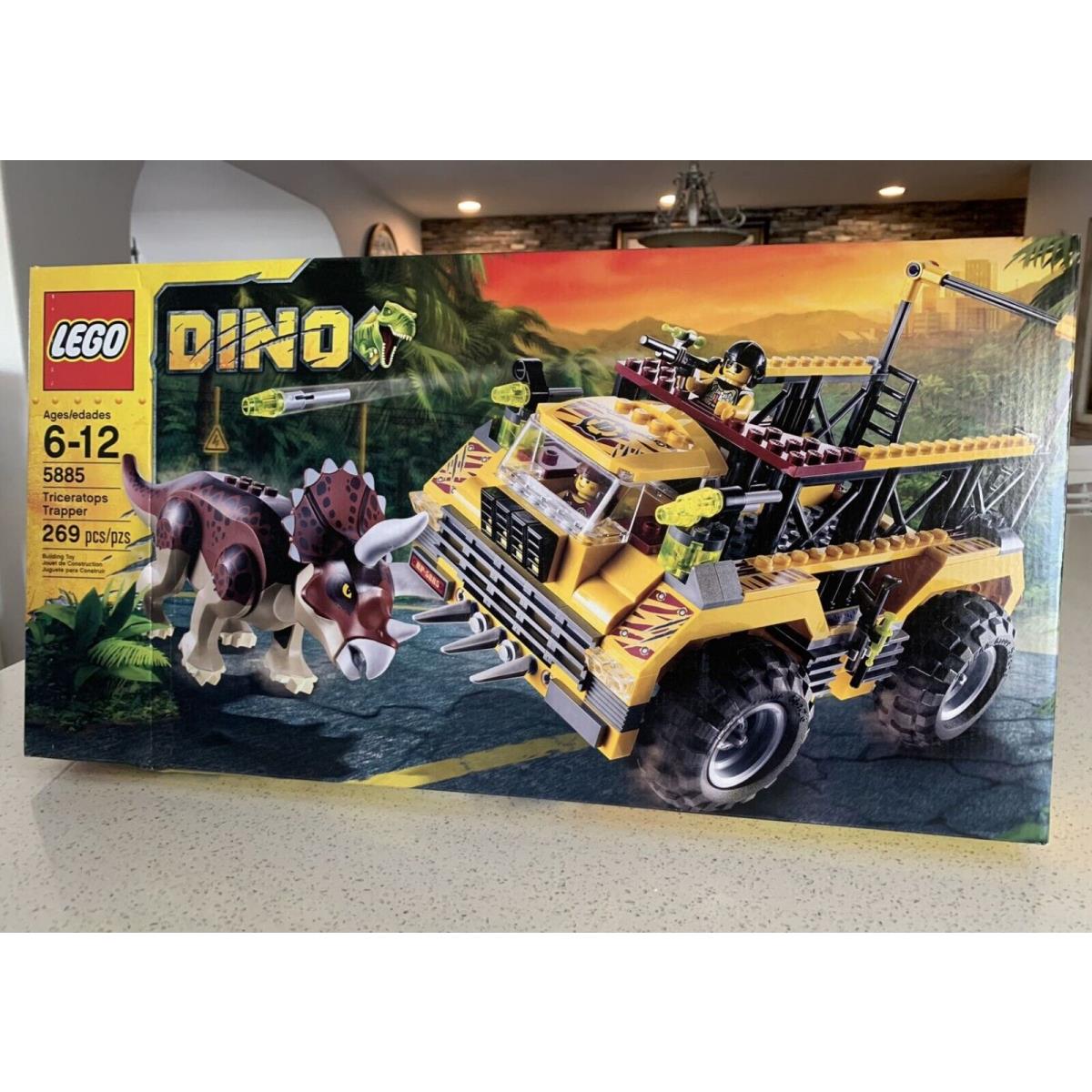 Lego 5885 Triceratops Trapper Dino Hunters Jurassic Park World JP Dinosaur