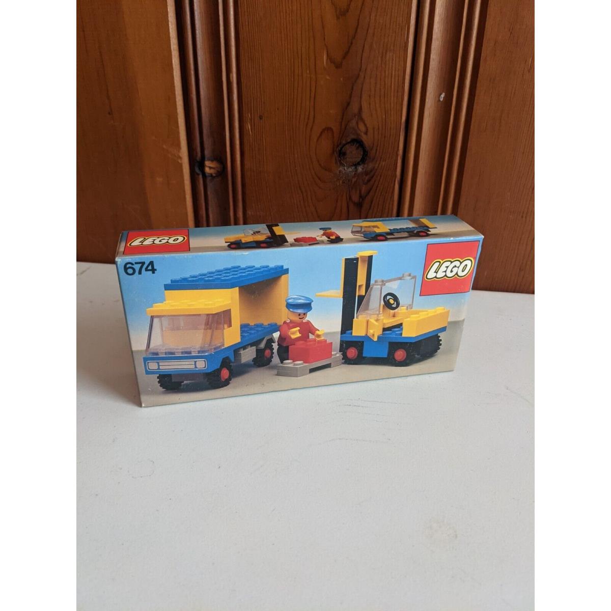 Lego Vintage Classic Town Forklift Truck 674 Misb Box 1978