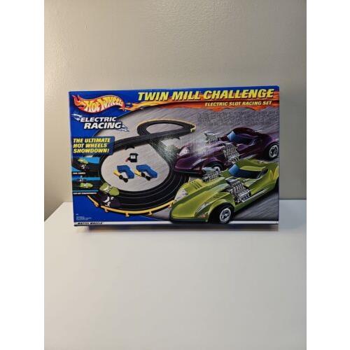 Hot Wheels Twin Mill Challenge Electric Slot Car Racing Set Box 90996