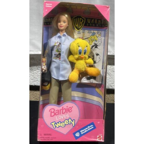 Mattel 21632 Barbie Doll Loves Tweety Warner Bros. Studio Store Special Edition