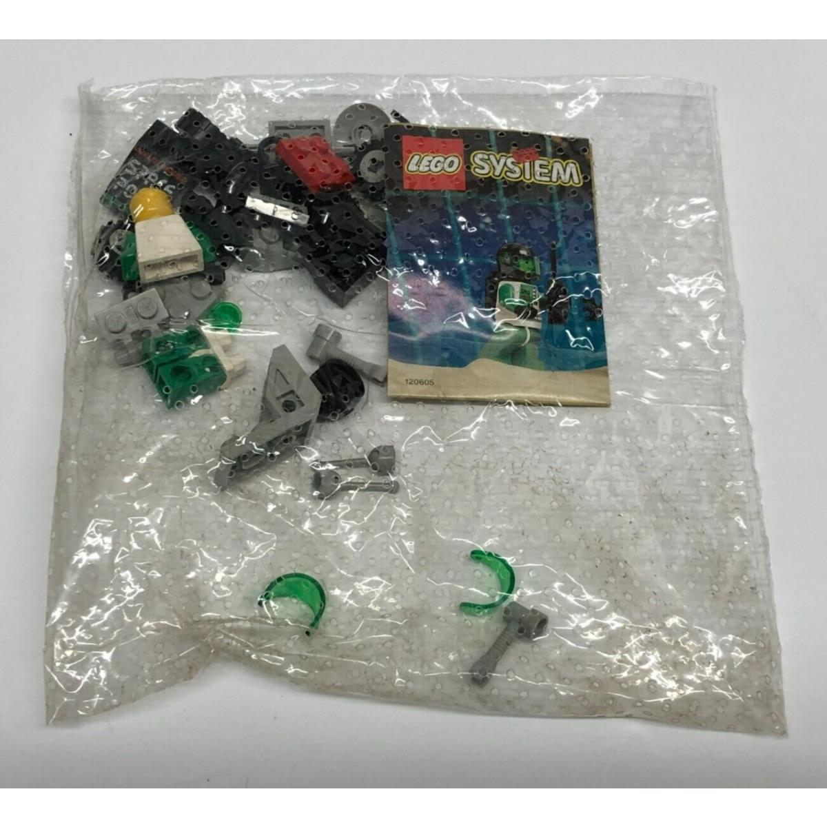 Lego Bonus Pack 1969 Mini Robot Space in Lego Bag