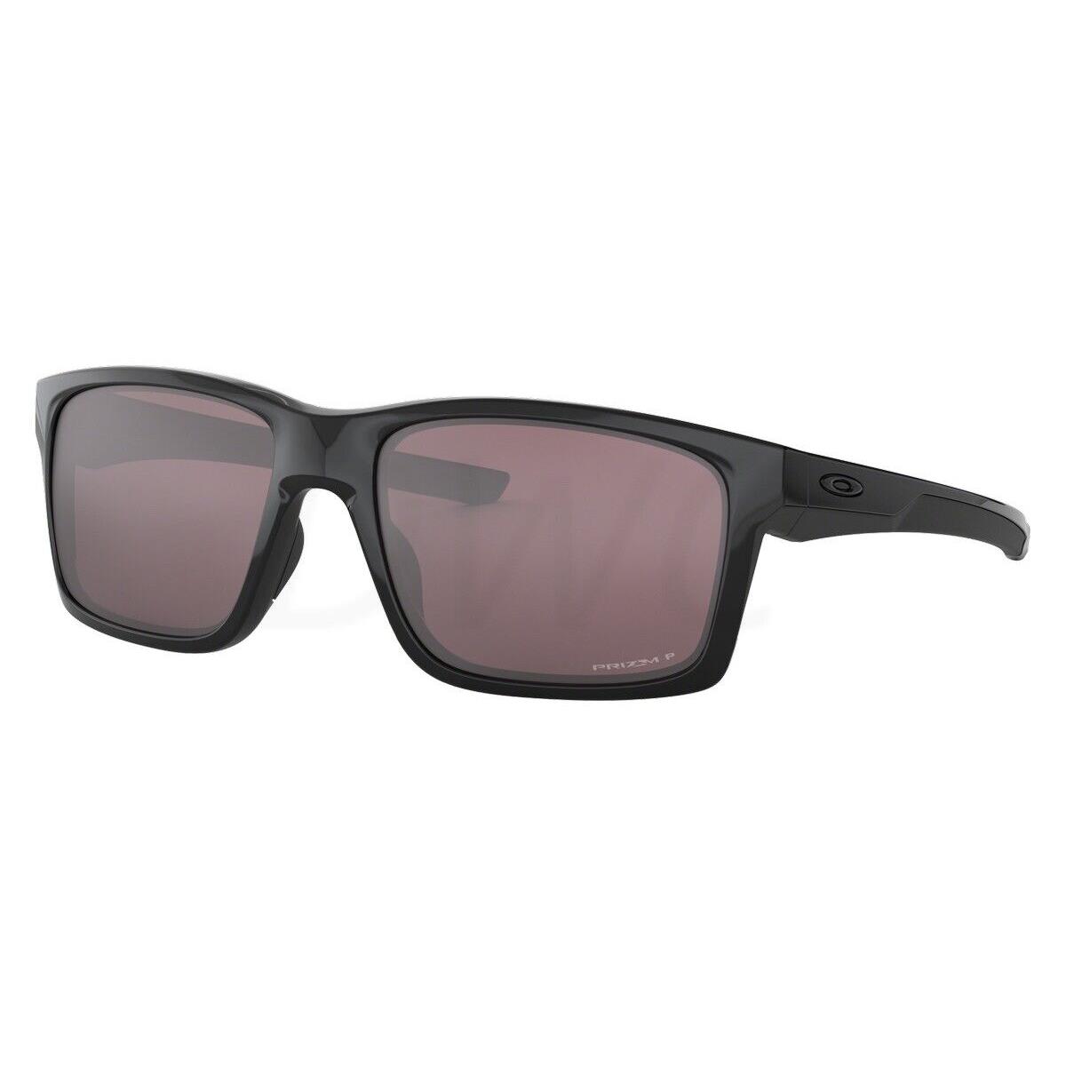 Oakley OO9264-08 Mainlink Black Prizm Daily Lens Mens Polarized Sunglasses - Frame: Black