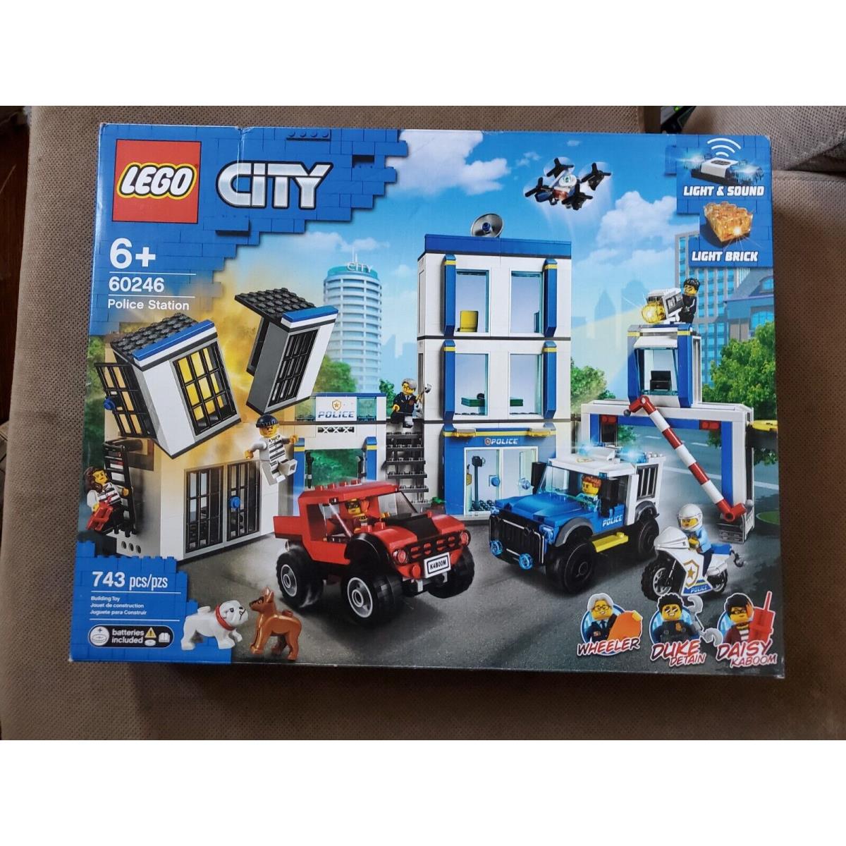 Lego City Police Station 60246 Police Toy Building Set 2020 743 Pieces