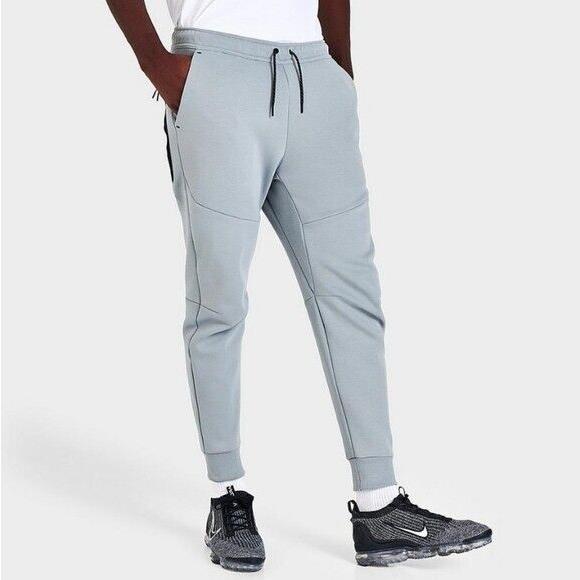 Nike Sportswear Tech Fleece Men s Joggers Pants Gray DV0538-073 Regular