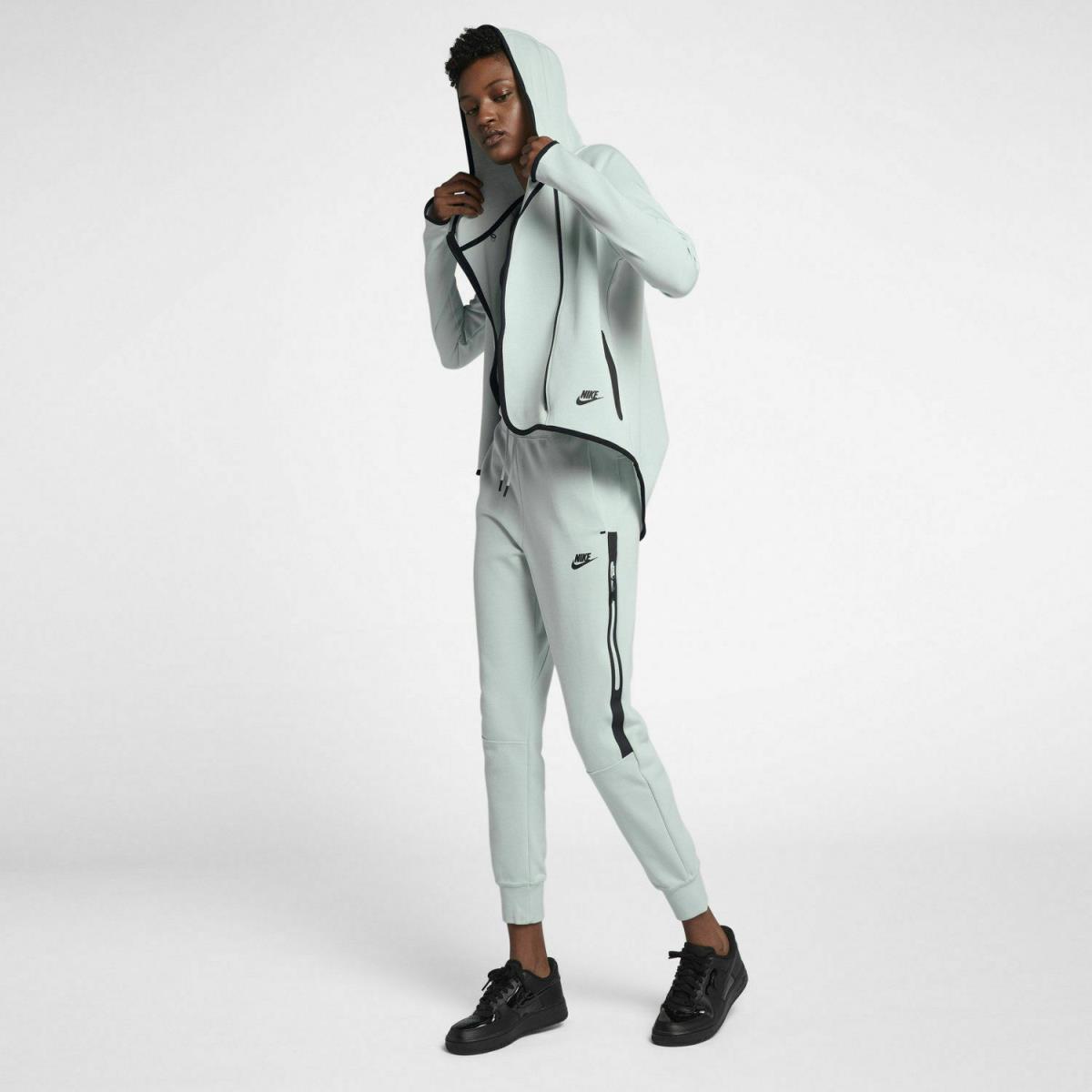 Women`s Nike Sportswear Tech Fleece Full-zip Cape Hoodie 2XL Ice Blue