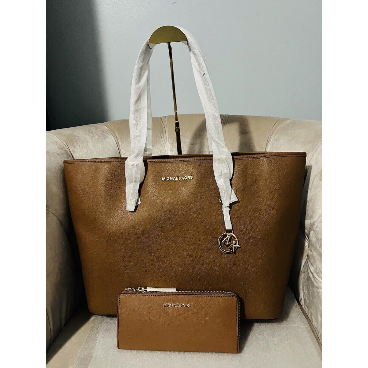 Michael Kors Jet Set Travel Large Carryall Tote Bag Handbag Luggage Wallet Set