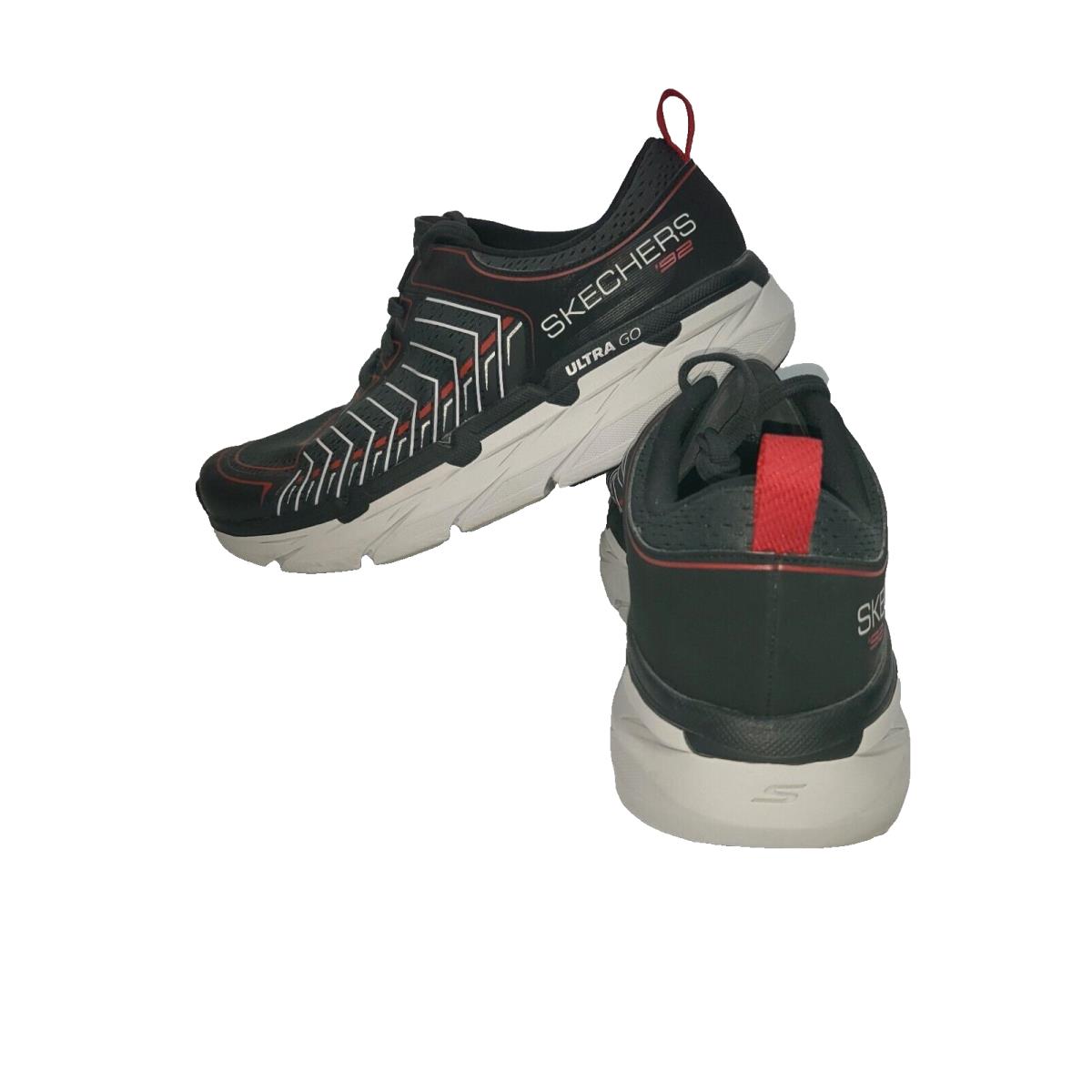 Skechers Men`s Max Cushioning Premier Athletic Shoes Size 11 Black White RD