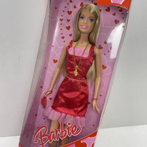 Valentine Glam Barbie Pink Red Dress w/ Heart Doll N8168 Mattel 2008