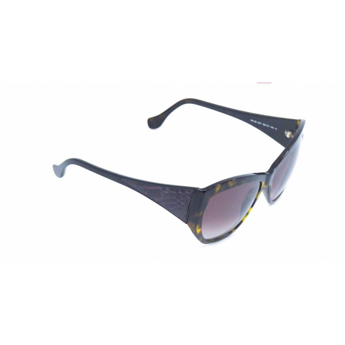 Balenciaga BA22 52T Tortoise Cat Eye Gray Gradient 58-15-140 Women`s Sunglasses