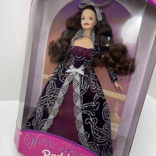 1996 Winter Fantasy Barbie Special Edition Brunette Doll 17666 Mattel Vtg