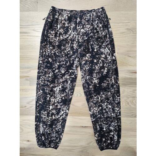 Nike Men`s Acg Therma-fit Wolf Tree Allover Jogger Pants DV9104-104 Size M