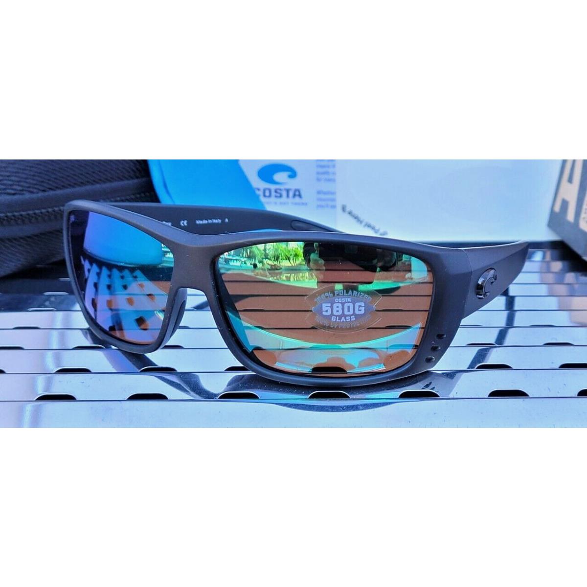 Costa Del Mar Cat Cay AT 01 Sunglasses Blackout w/ Green 580G Polarized - Frame: Black, Lens: Green