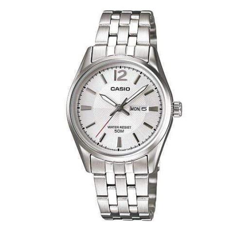 Casio Stainless Steel Bracelet Women`s White Dial Round Wrist Watch LTP-1335D-7A