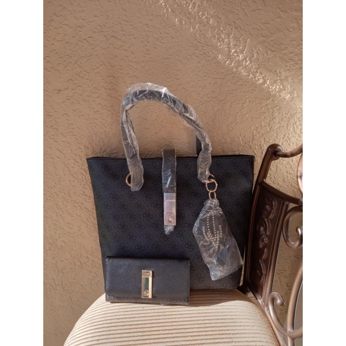 Guess nissana sale satchel