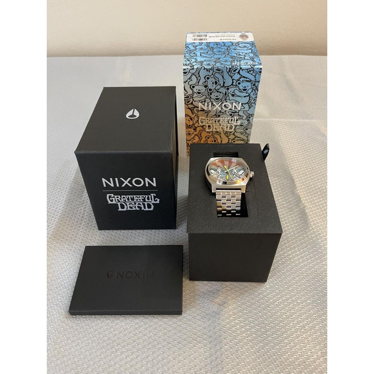 Nixon Grateful Dead Watch Rare Design Silver Bears Roses