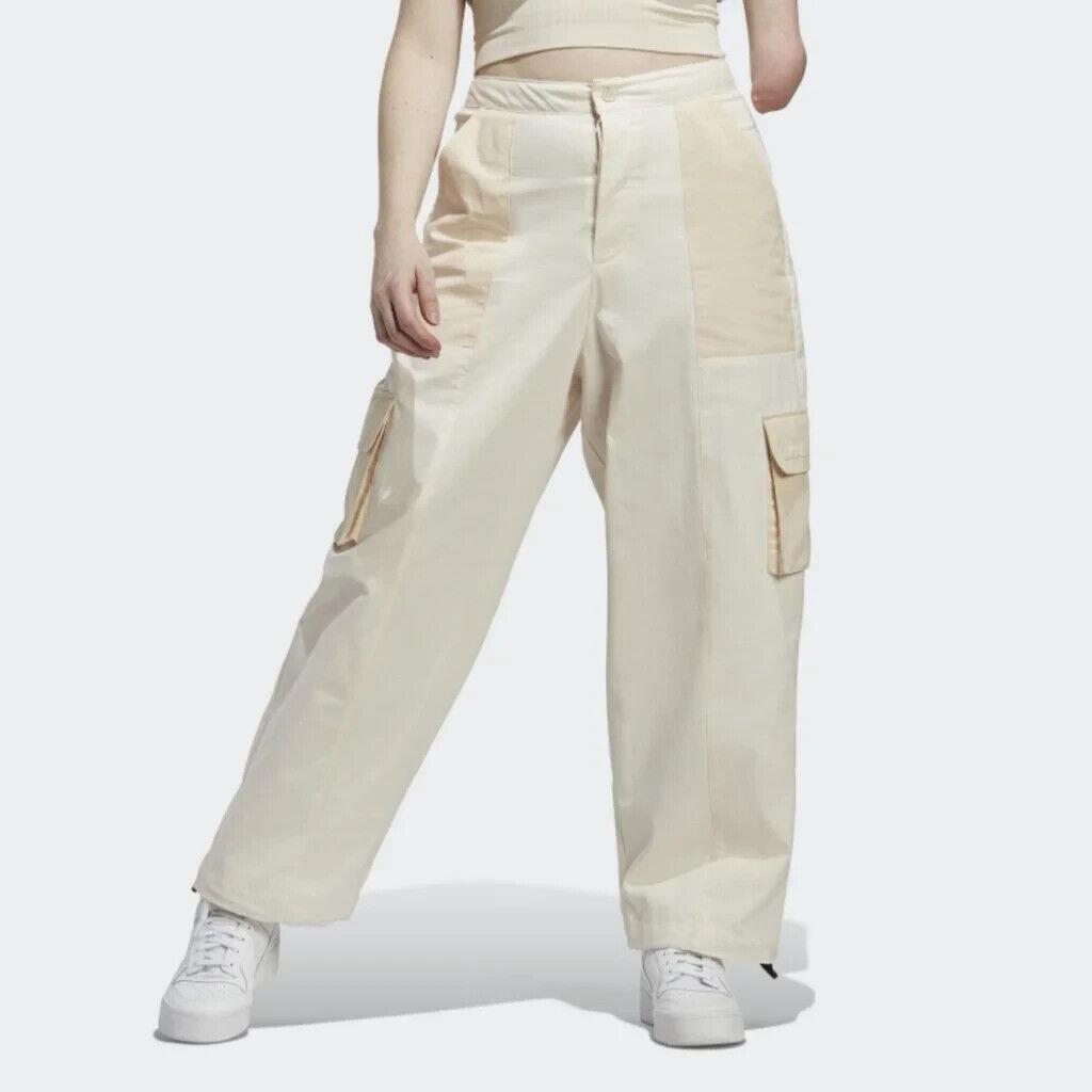 Adidas Women`s Adventure Cargo Pants Sand Strata Size 8 /