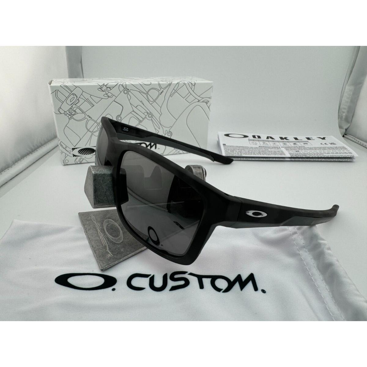 Oakley Clifden Polarized Sunglasses OO9440-0756 Matte Black/Prizm