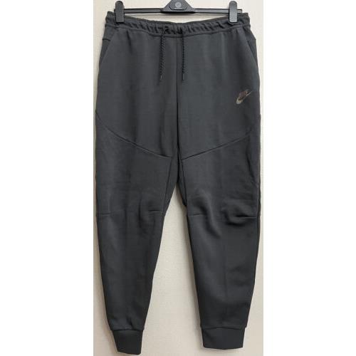 Nike Sportswear Tech Fleece Reflective Trim Jogger Pants Size XL DC9890 070