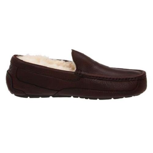 Ugg Men`s Ascot Leather Slip On Shoes with Sheepskin in China Tea