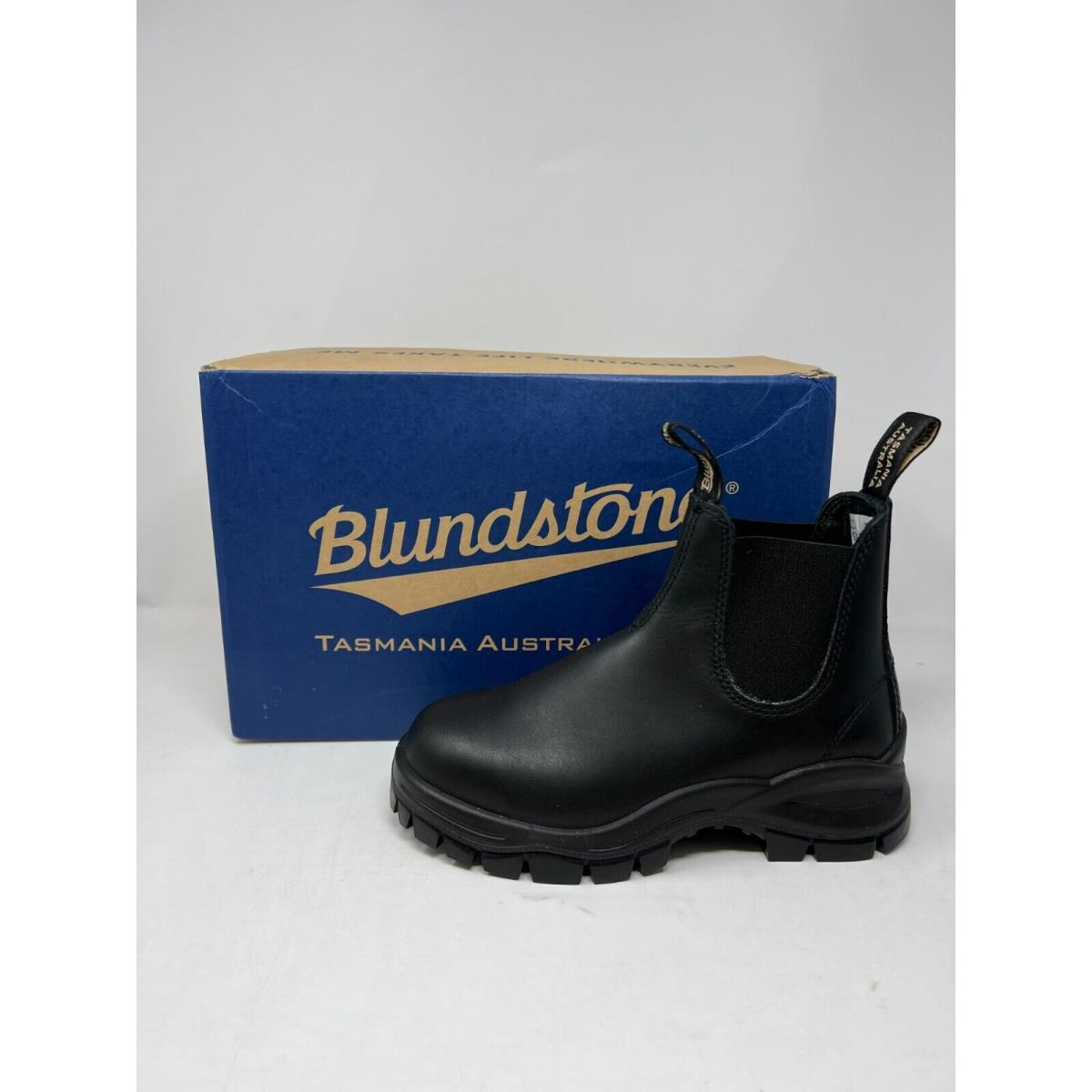 Blundstone 2240 Black Leather Lug Chelsea Boots For Men