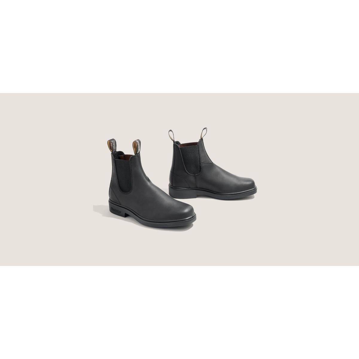 Blundstone Men`s Chelsea Black Water-resistant Lightweight Leather Boot 063