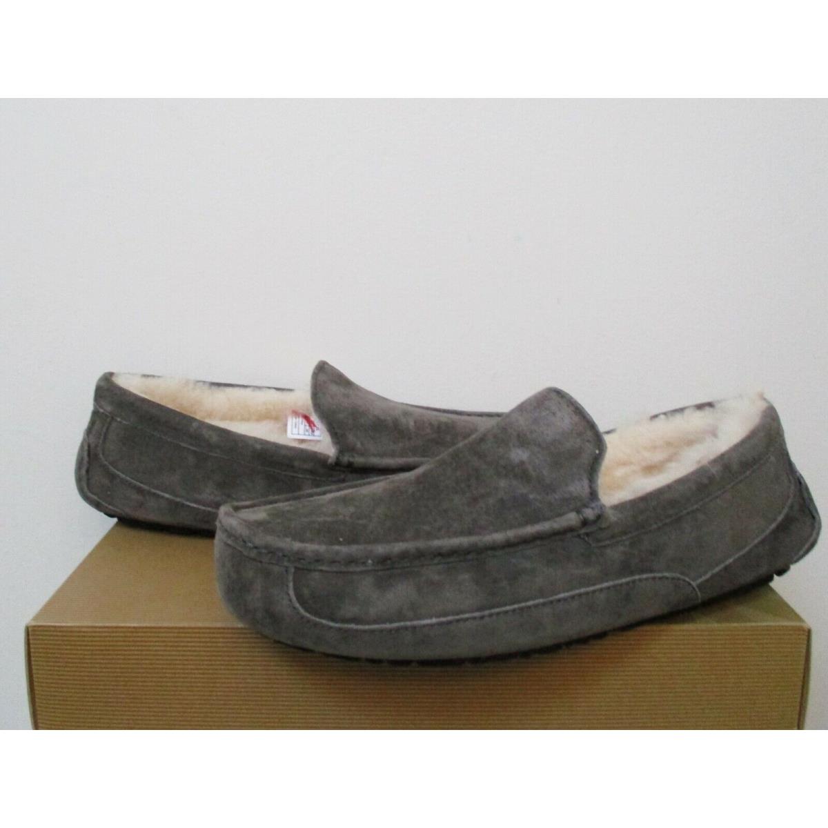 Ugg Australia Men`s Ascot Slippers Shoes 12US Charcoal Grey Suede