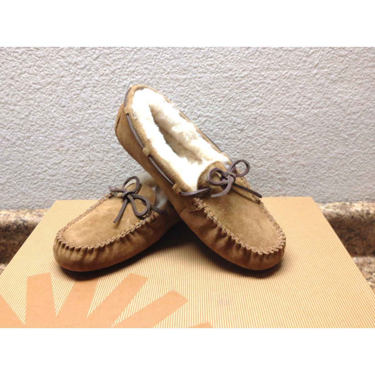 Ugg Dakota Chestnut Shearling Lined Slippers Moccasin US 7 / EU 38 / UK 5.5