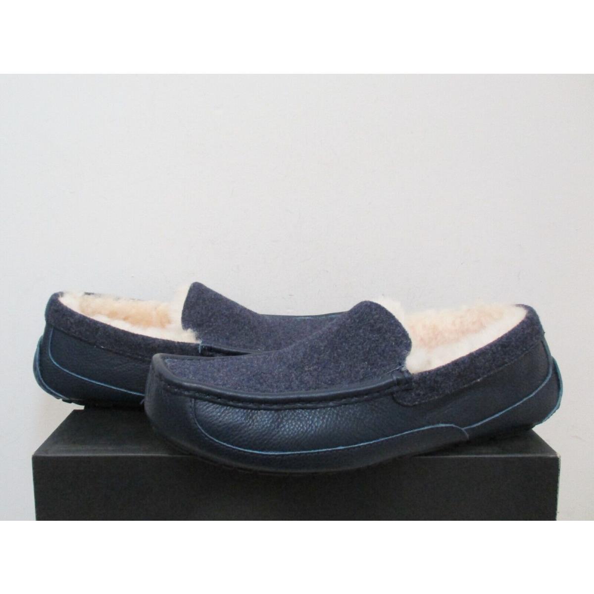 Ugg For Men Ascot Novelty Slippers Shoes 11US Navy Blue