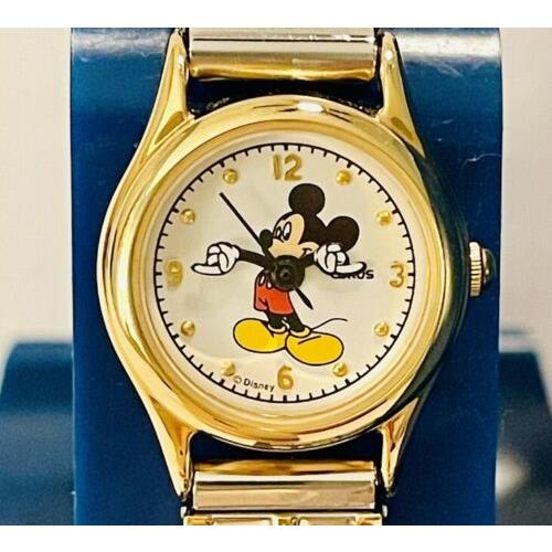 Lorus Old Stock Collectible Mickey Mouse Watch Stretchable Band V817-X103 Mint