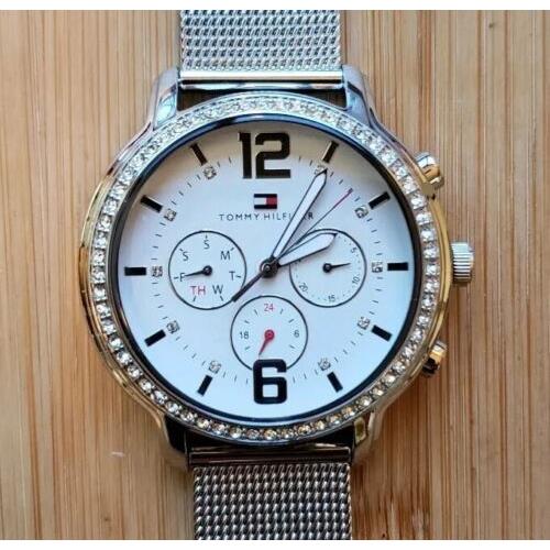 Tommy Hilfiger 1781659 Watch with 40mm White Chronograph Face Silver Meshband