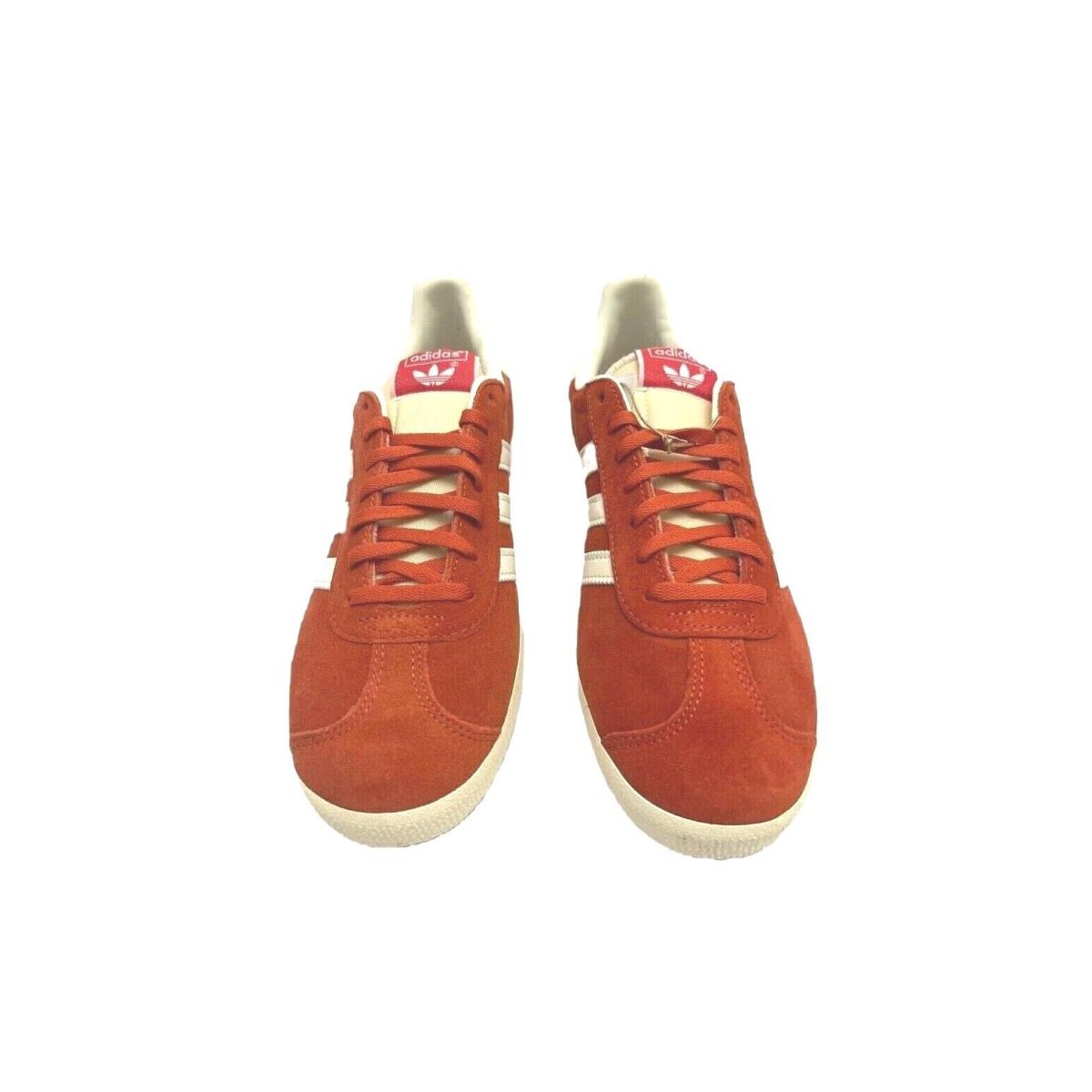Adidas Men`s Gazelle Activewear/casual Shoes - Preloved Red/Off White/Cream White