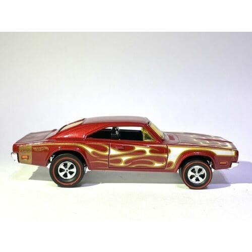 Hot Wheels 2014 Custom Made Redline Large and Charger 1970 Dodge Charger