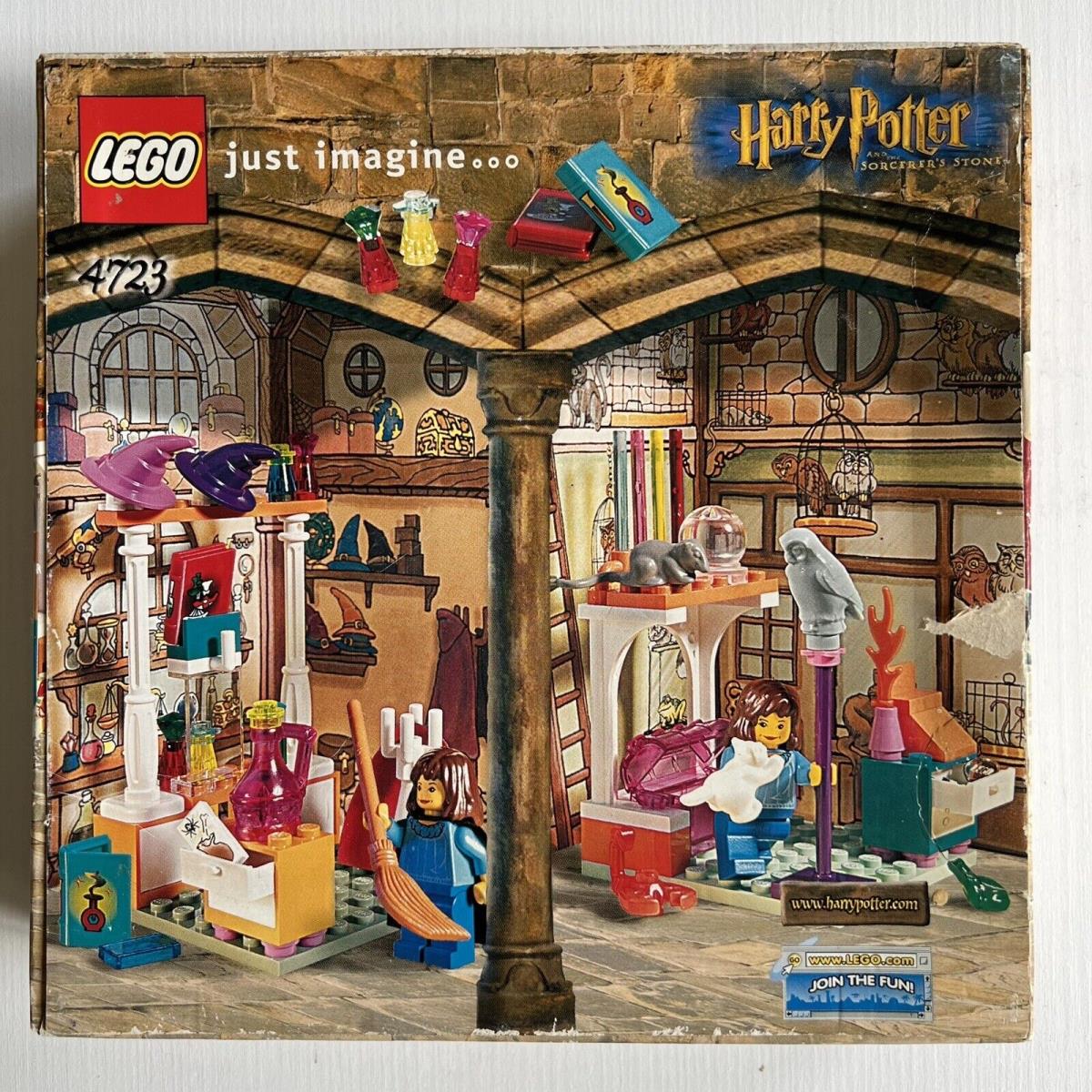 Vintage 2001 Lego Harry Potter: Diagon Alley Shops 4723